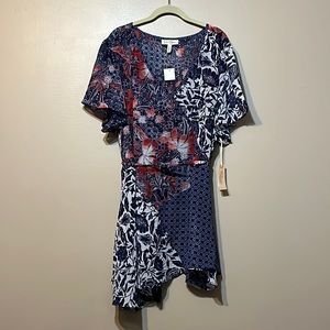 Jessica Simpson Maternity Blue Patterned short Sleeve Blouse, 3X